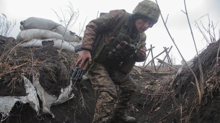 Ukrayna ordusu duyurdu! Donbass’ta saldırı: 1 ölü, 4 yaralı