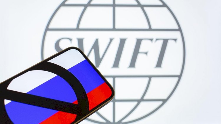 AB, Rus bankalarını SWIFT'ten çıkardı