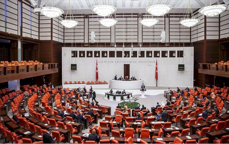 11 milletvekiline ait 13 dokunulmazlık fezlekesi Meclis'te