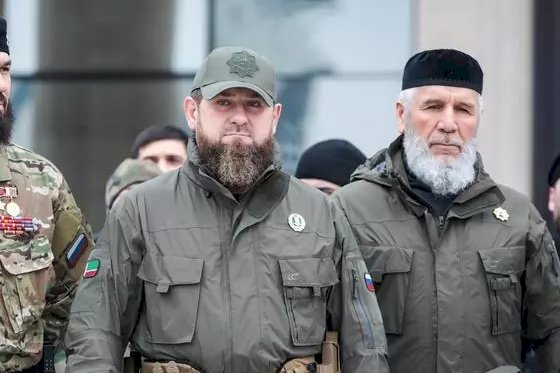 Kadirov, Putin'e seslendi: Askerlerimizin öldüğünü izleyemem!