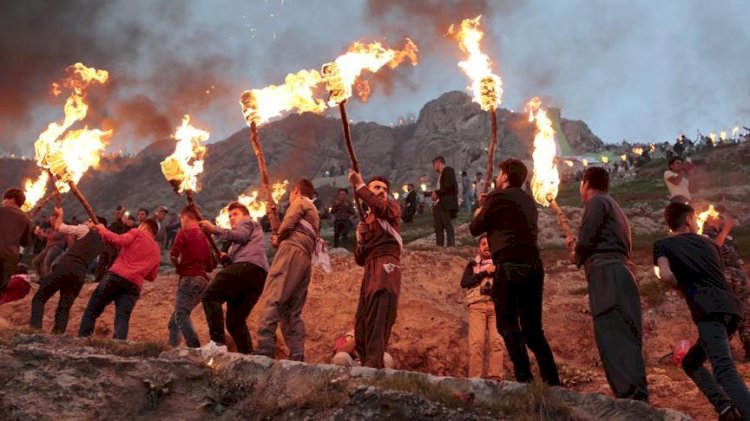 Kürdistan Bölgesi’nde Newroz ateşi 5 vilayette yakılıyor