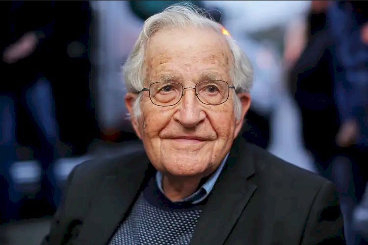 Chomsky'den Newroz mesajı: Kürtler gelecekteki tarihi şekillendirecek