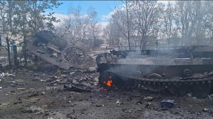 Ukrayna: Son 24 saatte Rus ordusuna ait 4 uçak, 1 helikopter, 2 tank imha edildi