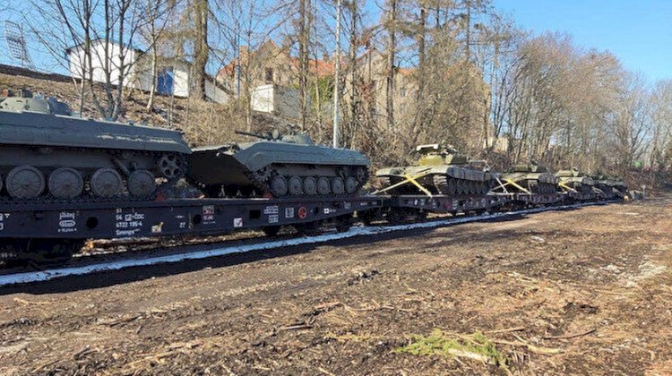 NATO üyesi Çekya'dan bir ilk: Ukrayna'ya tank desteği...