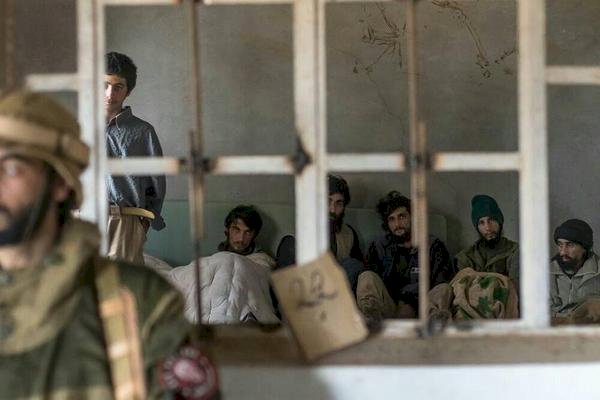 SNHR: Esad rejimi cezaevlerindeki ölümleri sessizce kabul ediyor