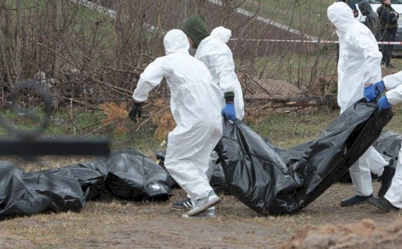 Kiev çevresinde 900 Ukraynalı sivilin cansız bedeni bulundu