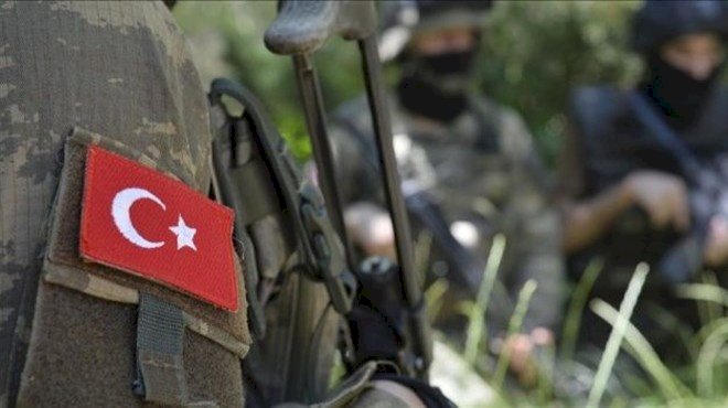 Zap-Avaşin’de çatışmalar sürüyor; 1 asker hayatını kaybetti, 4 asker yaralı