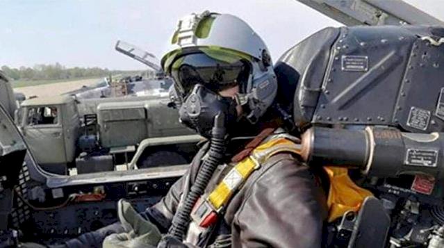 'Kiev’in Hayaleti' adlı pilotun gerçek olmadığı ortaya çıktı