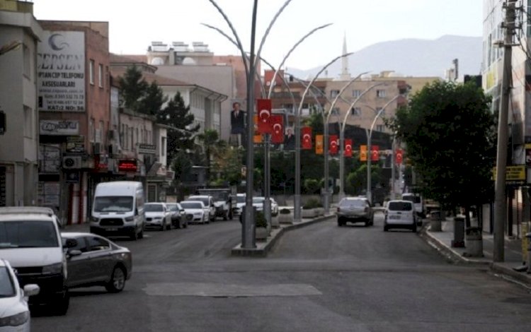 Kayyum, Kürt inkarcısı Cemal Gürsel’in adını Cizre’de bir sokağa verdi