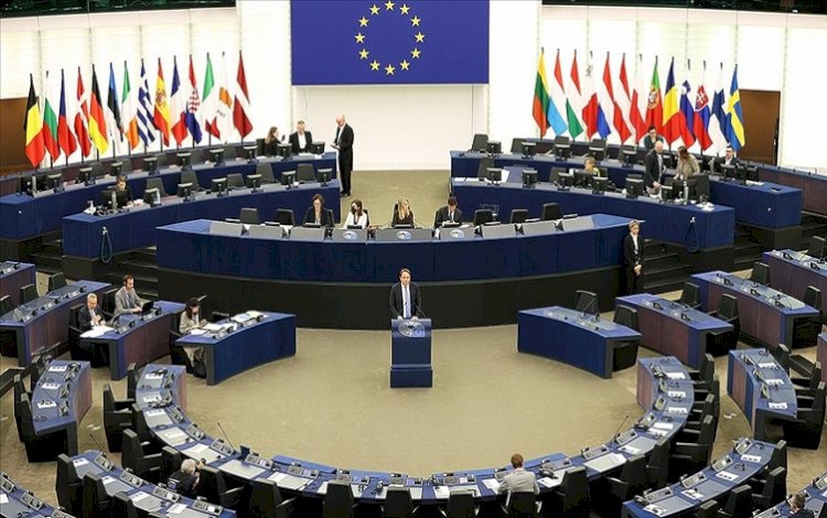 Avrupa Parlamentosu'ndan Türkiye’ye 'Rusya konusunda net ol' çağrısı