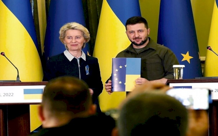 AB Komisyonu'ndan Ukrayna için "aday ülke statüsü" tavsiyesi