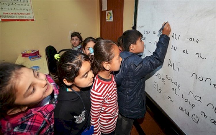 Türkiye'deki Suriyeli çocukların Arapça ile teması koptu