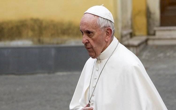 Papa: Irak halkı için birlikte dua edelim