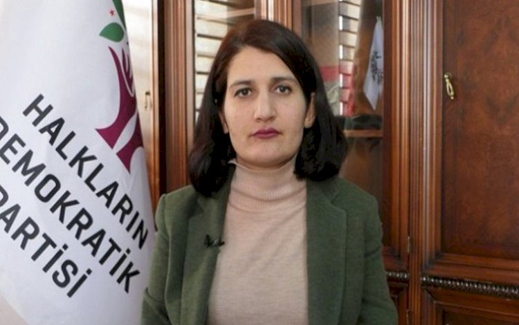 HDP Diyarbakır Milletvekili Semra Güzel gözaltına alındı