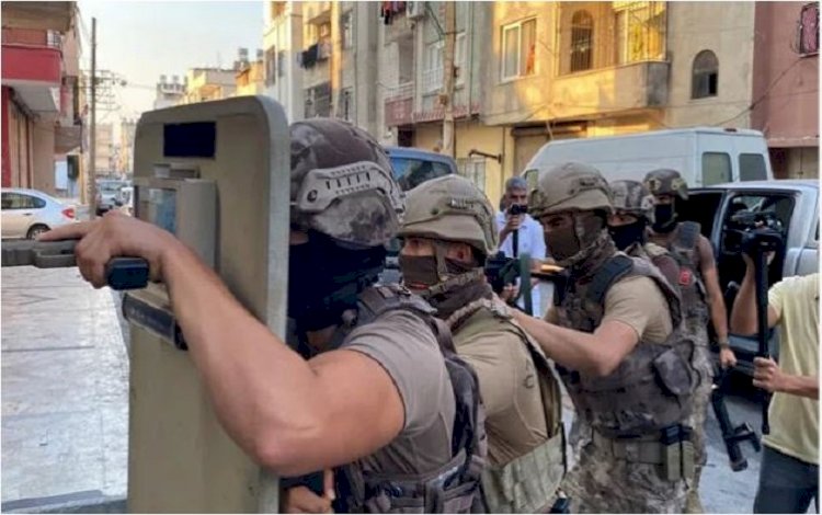 Mersin Büyükşehir Belediyesi çalışanlarına ‘PKK’ operasyonu