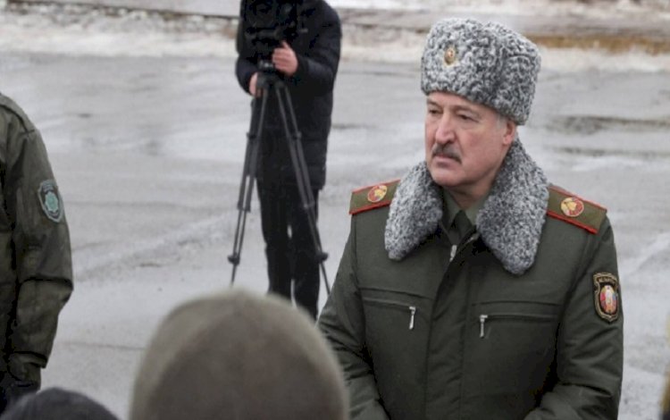 Lukaşenko’dan orduya talimat: Savaş alarmına geçin