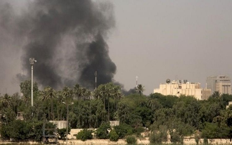 Irak'ta cumhurbaşkanlığı seçimi öncesinde meclisin bulunduğu bölgeye roket saldırısı