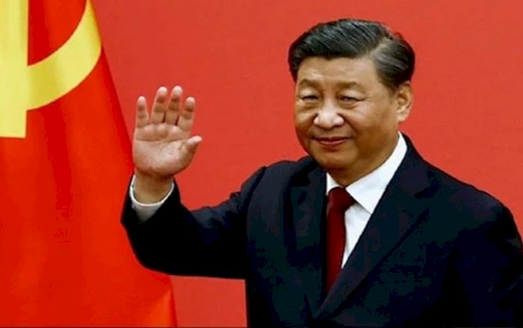 Çin'de Mao'dan sonra bir ilk: Şi Cinping 3. kez seçildi