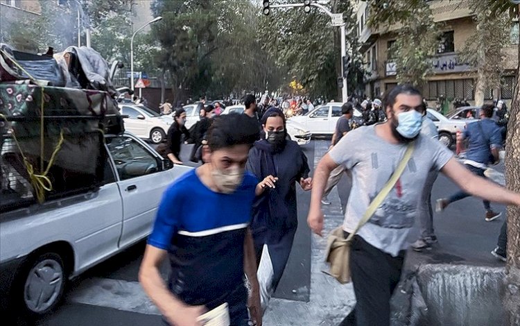 İran’da göstericilere saldırı: 16 ölü, onlarca yaralı