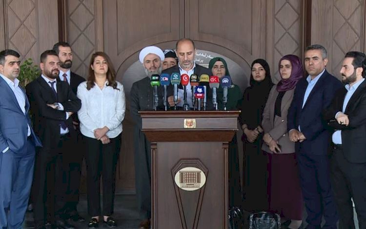 12 milletvekili Kürdistan Parlamentosu’ndan çekildi