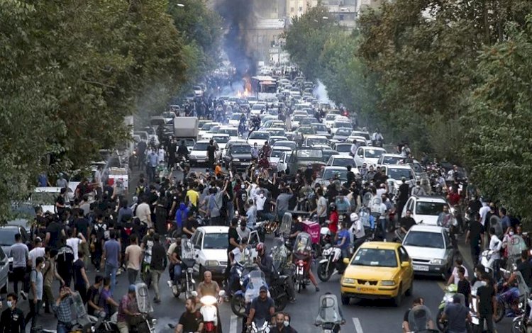 IHR: Rojhılat ve İran'da ölen gösterici sayısı 458’e yükseldi