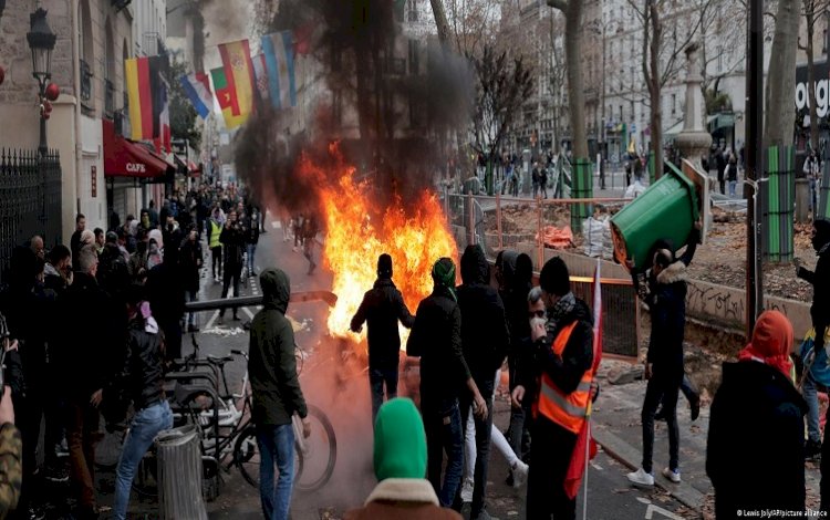 Paris’teki şiddet gösterilerine Kürtlerden tepki!