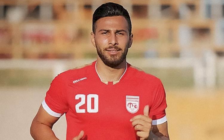 İran’da futbolcu Azadani’ye 16 yıl hapis cezası verildi