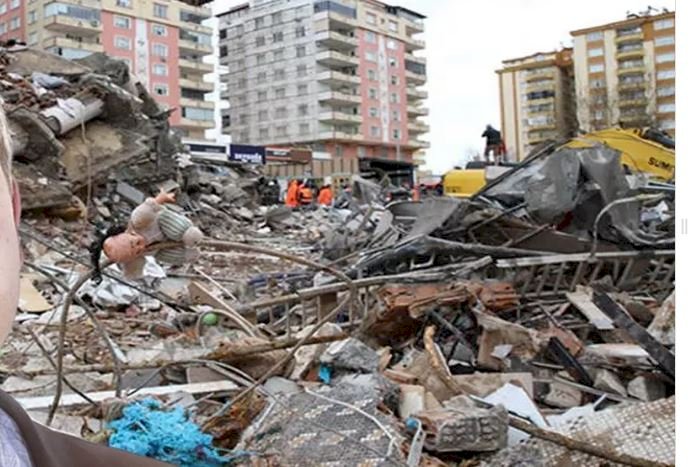 UNICEF: Depremde binlerce çocuk ölmüş olabilir