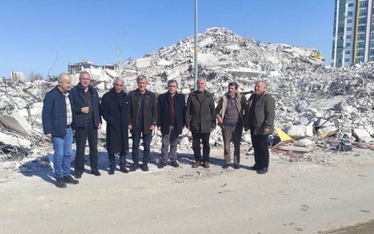 Deprem bölgelerini ziyaret eden Kürt partileri gözlem ve önerilerini açıkladı