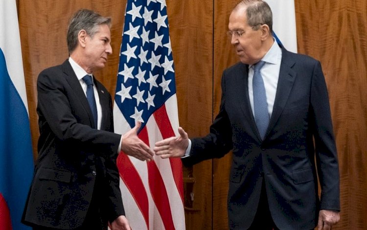 ABD ve Rusya dışişleri bakanları bir yıl sonra ilk kez görüştü