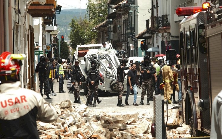 Ekvador'da 6,8 büyüklüğünde deprem: 13 ölü