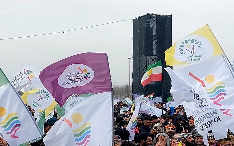 İstanbul'daki Newroz kutlamalarından sonra 240 kişi gözaltına alındı