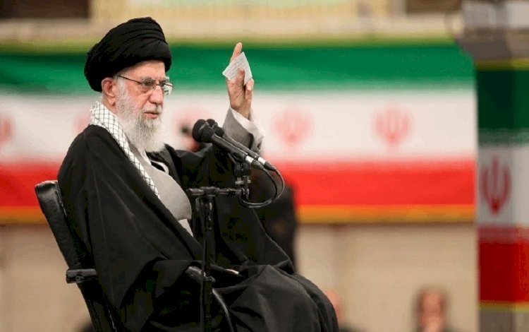 İran lideri Hamaney'den gündem yaratan ‘başörtüsü zorunluluğu’ açıklaması