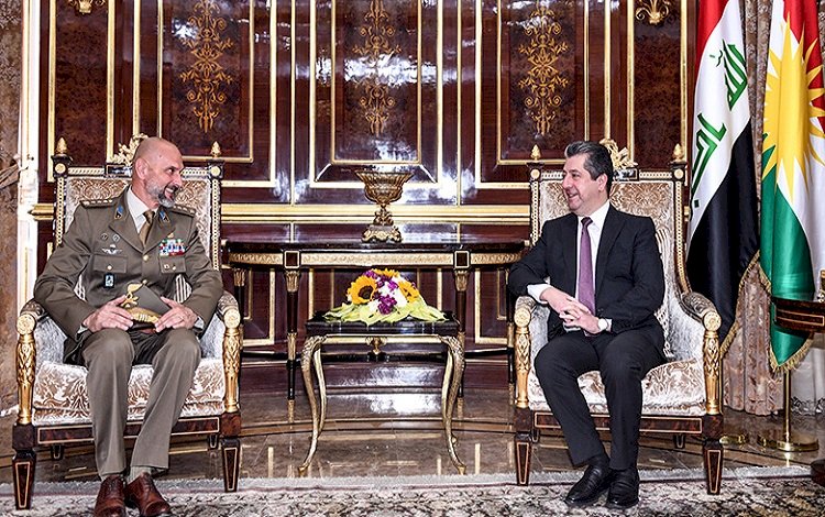 Başbakan Barzani, İtalyan askeri yetkili ve beraberindeki heyetle görüştü