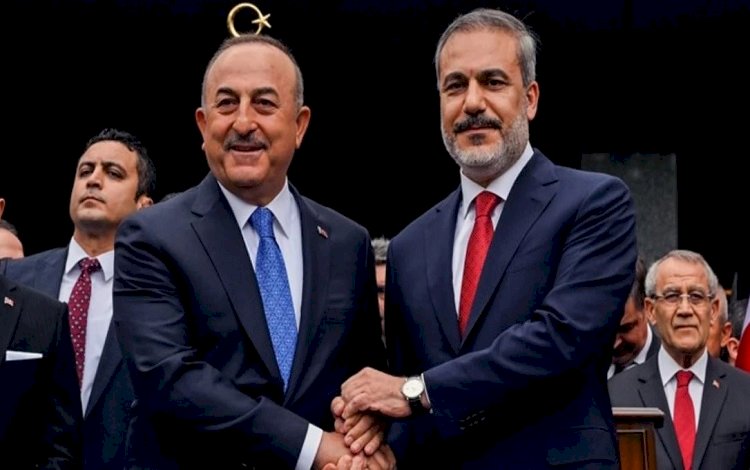Türkiye'nin yeni Dışişleri Bakanı Hakan Fidan görevi devraldı