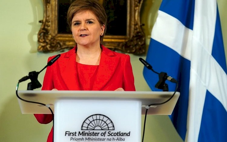 İskoçya'nın eski başbakanı gözaltına alındı