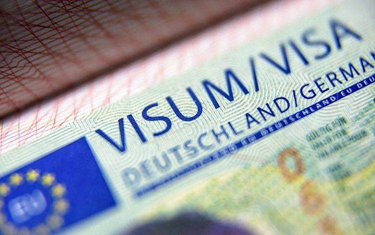 Almanya, Türkiye'deki vize reddi itiraz sürecini askıya aldı