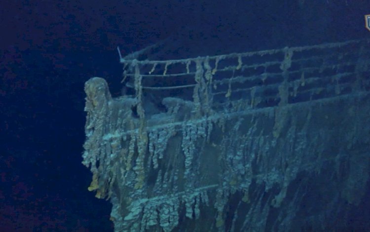 Titanik'in enkazına turist taşıyan denizaltı okyanusta kayboldu