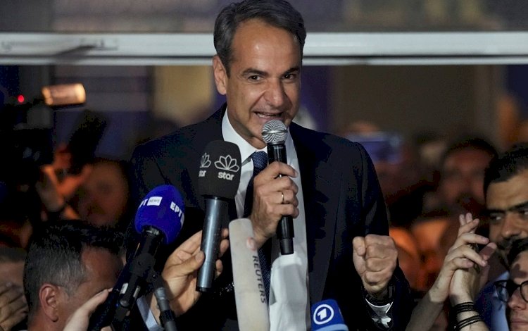 Yunanistan seçimleri: Miçotakis’in partisi tek başına iktidar