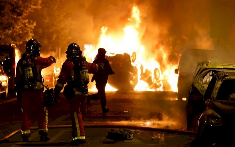 Fransa yangın yerine döndü: Zırhlı araçlar devreye girdi