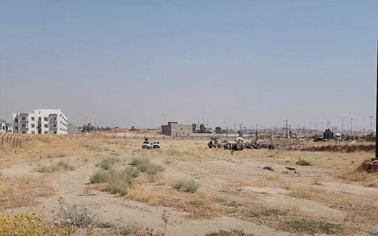 Haşdi Şabi Kerkük’te Kürt mahallesinde işgalde bulunuyor