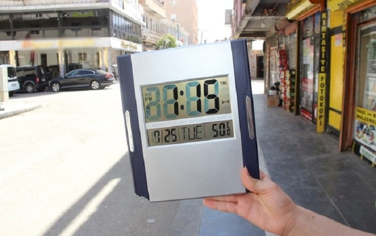 Cizre'de sıcaklık 50 dereceyi gördü, sokaklar boş kaldı
