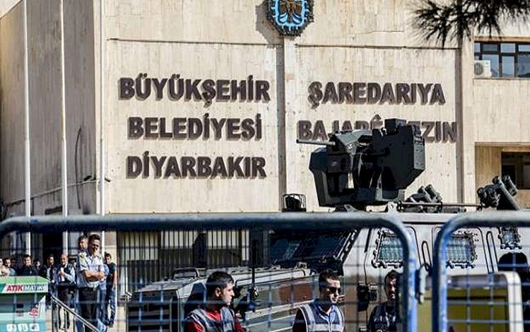 Kayyımların yönettiği Diyarbakır, Batman ve Siirt belediyelerinin borçları belli oldu