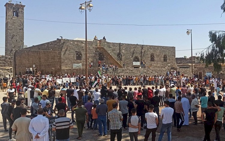 Kürtlerden Suriye’deki protestolara destek