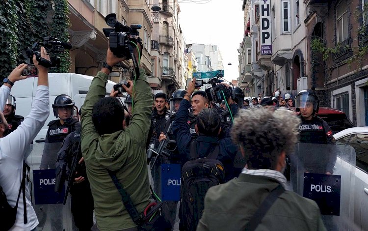 Polis HDP’lilerin açıklama yapmasına izin vermedi: 10 gözaltı