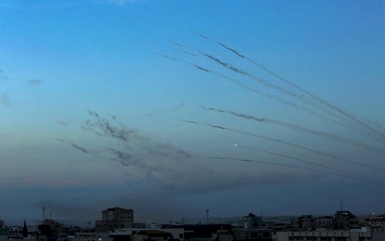 Hamas'ın saldırıları sonrası İsrail'den 'savaş durumu alarmı'