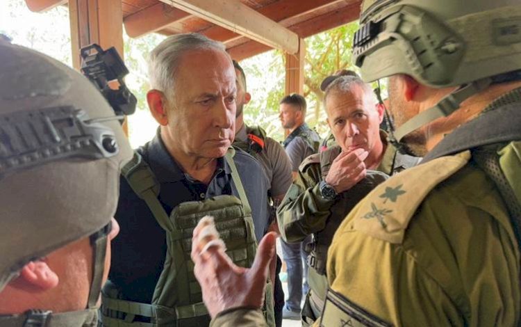 Netanyahu, Gazze sınırındaki askerleri ziyaret etti: Bir sonraki aşamaya hazır mısınız?