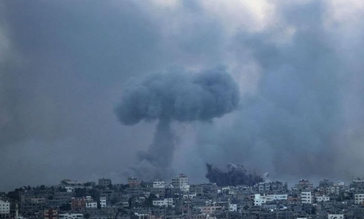 İsrail-Hamas çatışması: Gazze'de can kaybı 8 bin 796'ya yükseldi