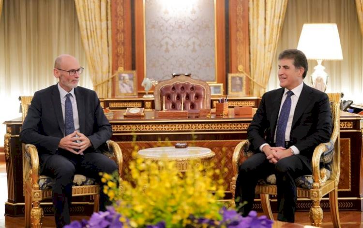 Başkan Neçirvan Barzani, İngiltere'nin Irak Büyükelçisi ile bir araya geldi