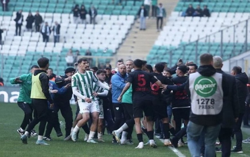 Bursaspor-Diyarbekirspor maçı: Cezalar belli oldu